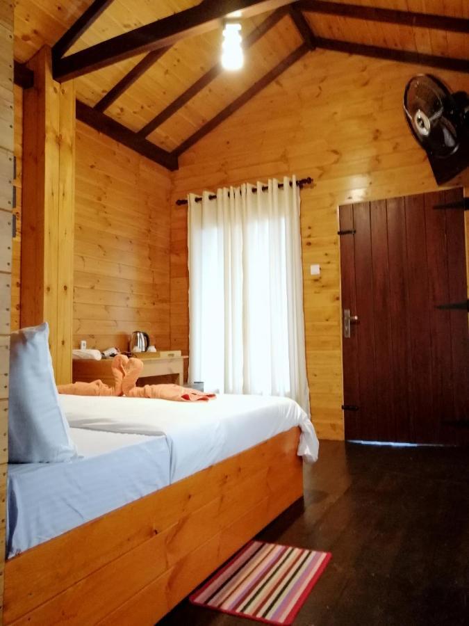 The Cabin Ella Bagian luar foto
